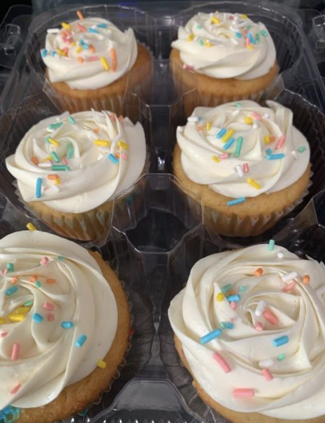 Funfetti vanilla cupcakes