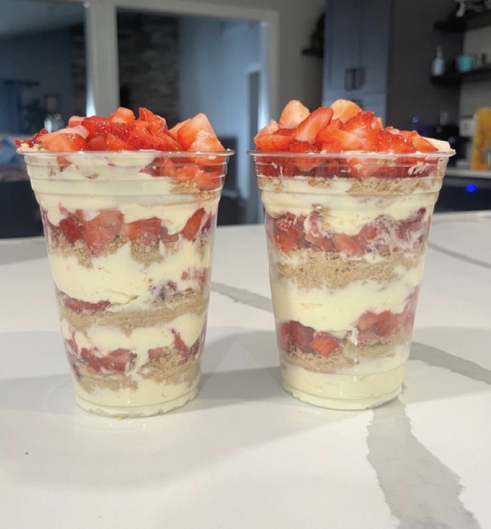 Strawberry cheesecake cup